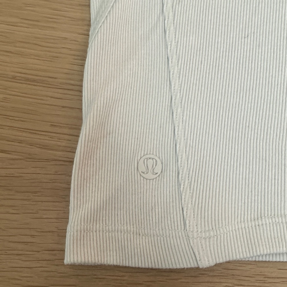 Lululemon Women's Tank Top - Picture 2 of 3